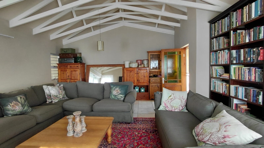 2 Bedroom Property for Sale in Stilbaai Wes Western Cape